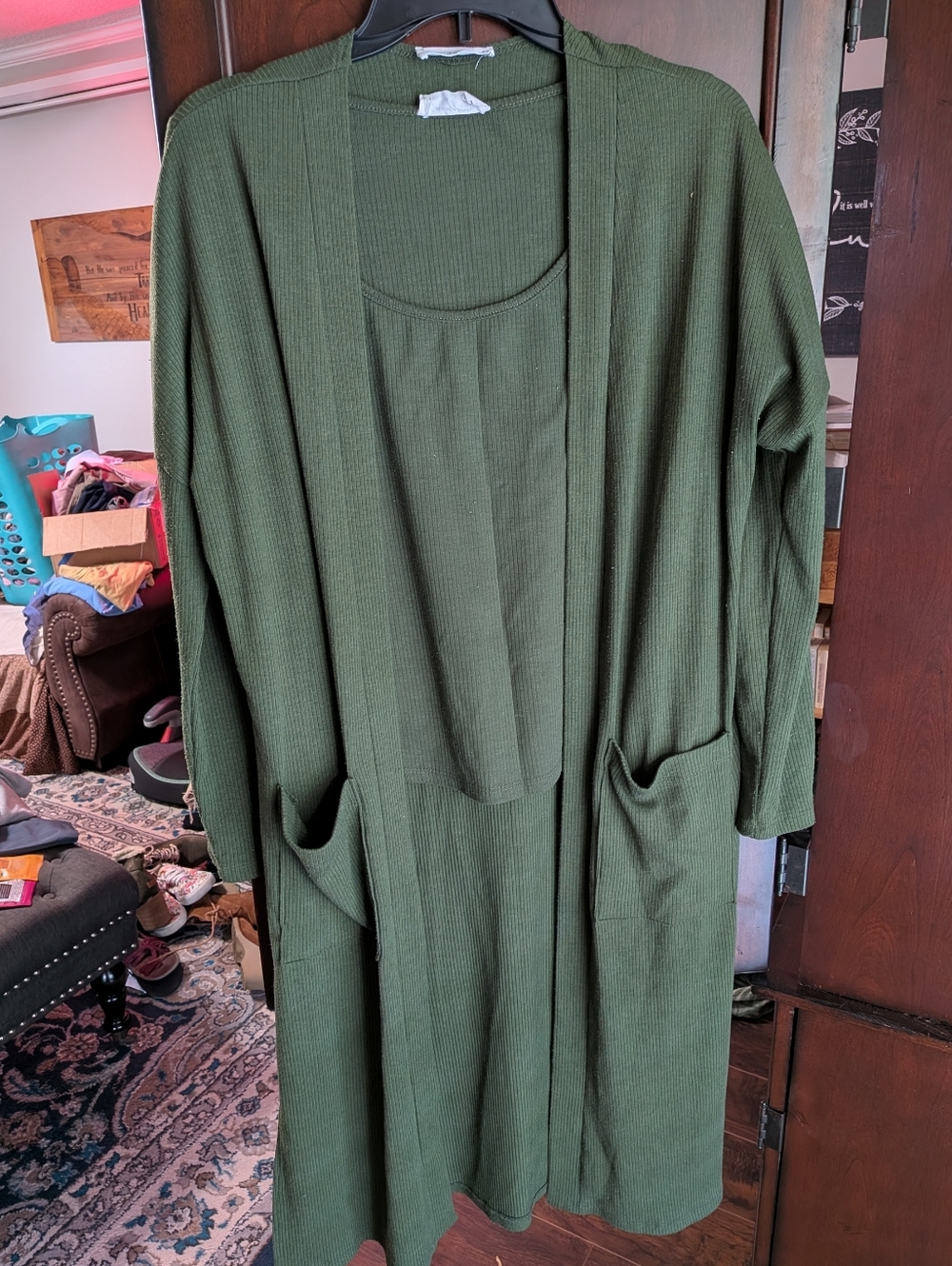 Carly Jean Los Angeles, Olive Green Ribbed Long Cardigan Set